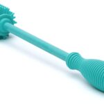 Cleaning brush for baby accessories
