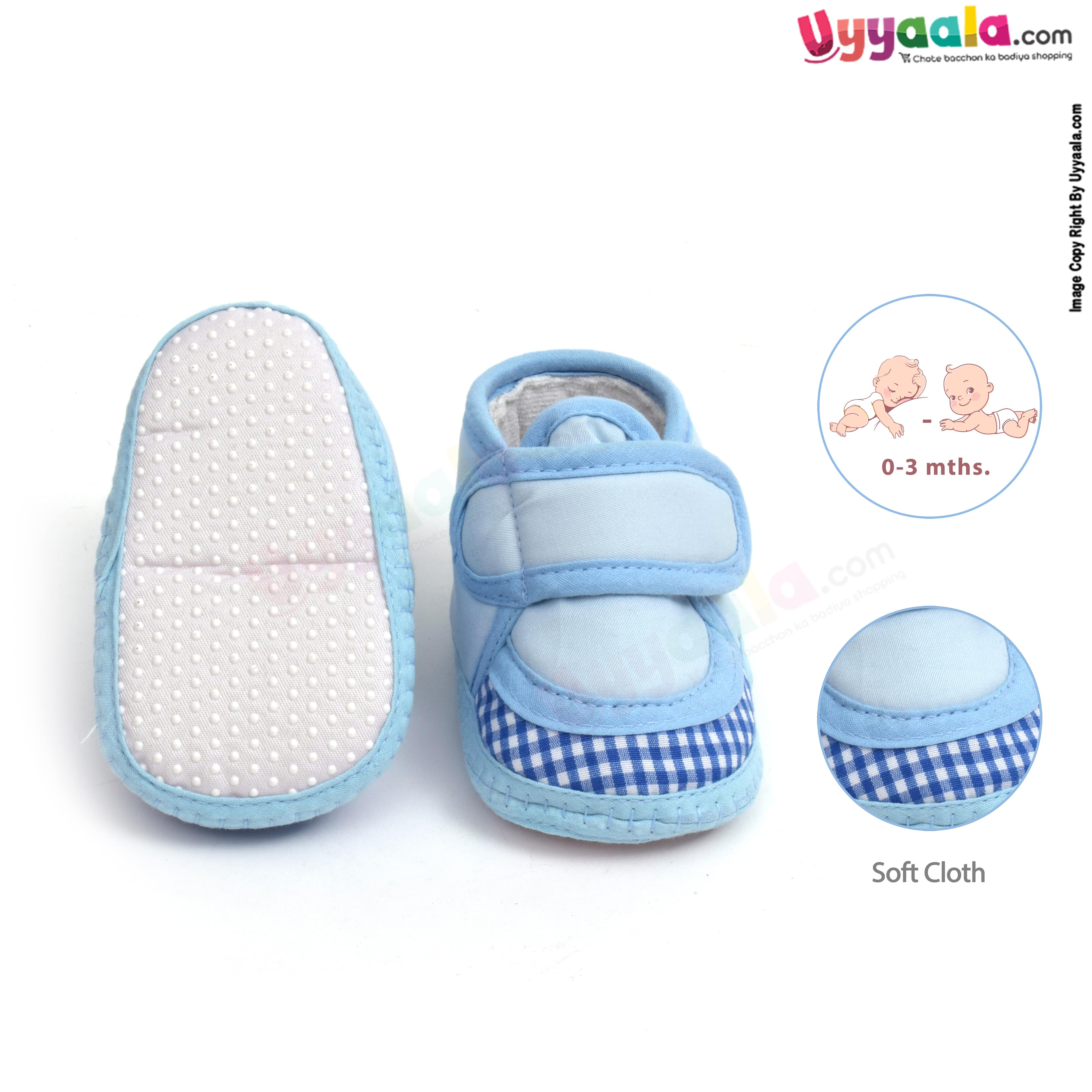 Cloth shoes for newborn babies