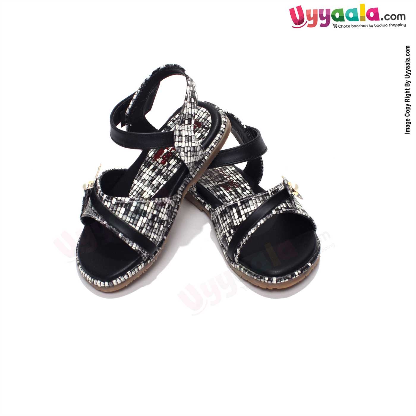 Little legs Party Wear Girl Sandals Checks Print
