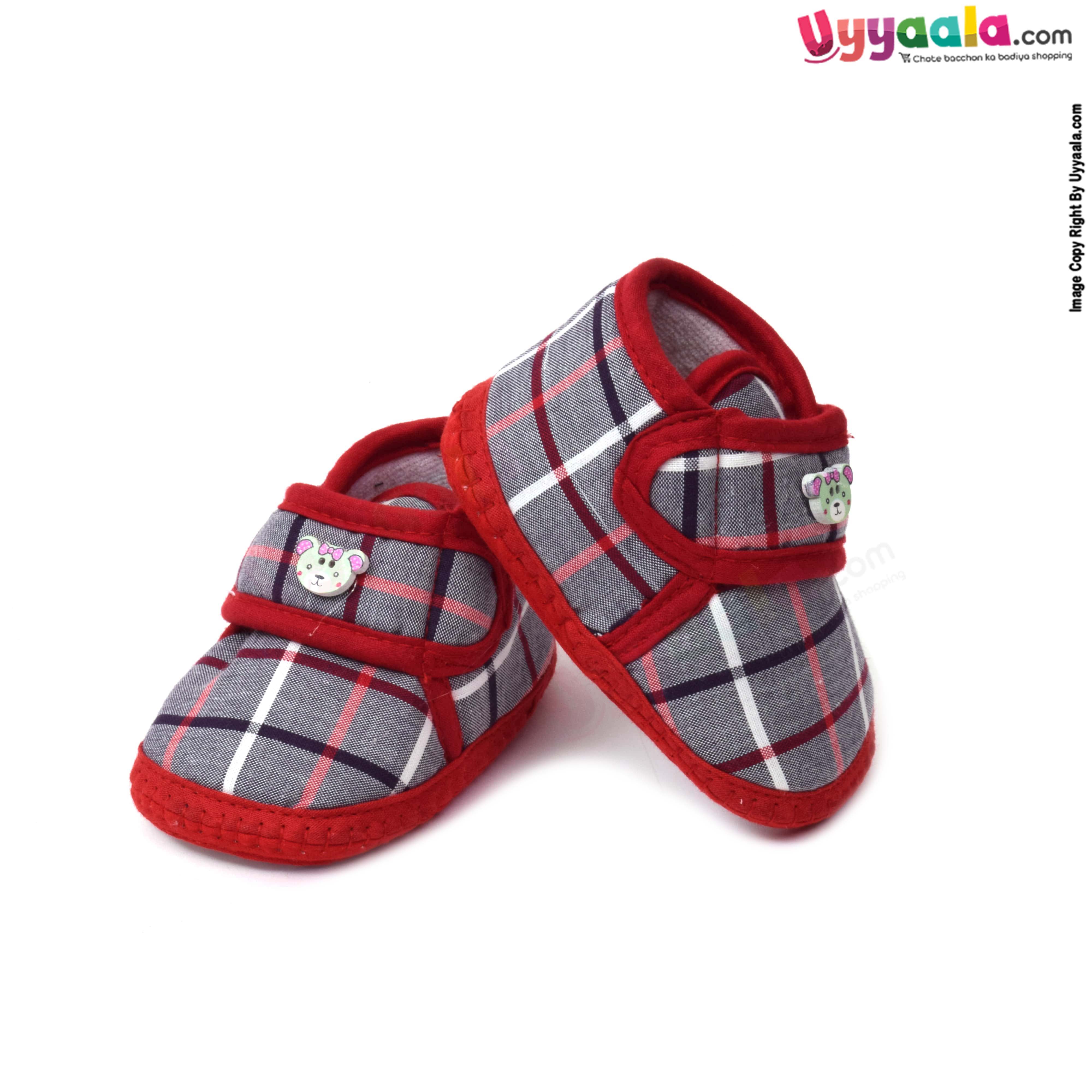 Baby cloth shoes for newborn with bear patch with checks print (0-3M) age - red
