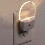 SAFETY 1st Auto Sensor Nightlights For Babies Safety, 2 pcs