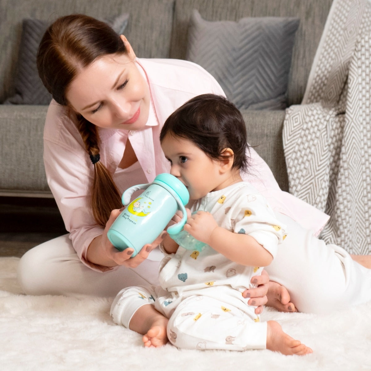 R FOR RABBIT Steebo Crescent Stainless Steel Feeding Bottle With Twin Handle - Blue 240ml